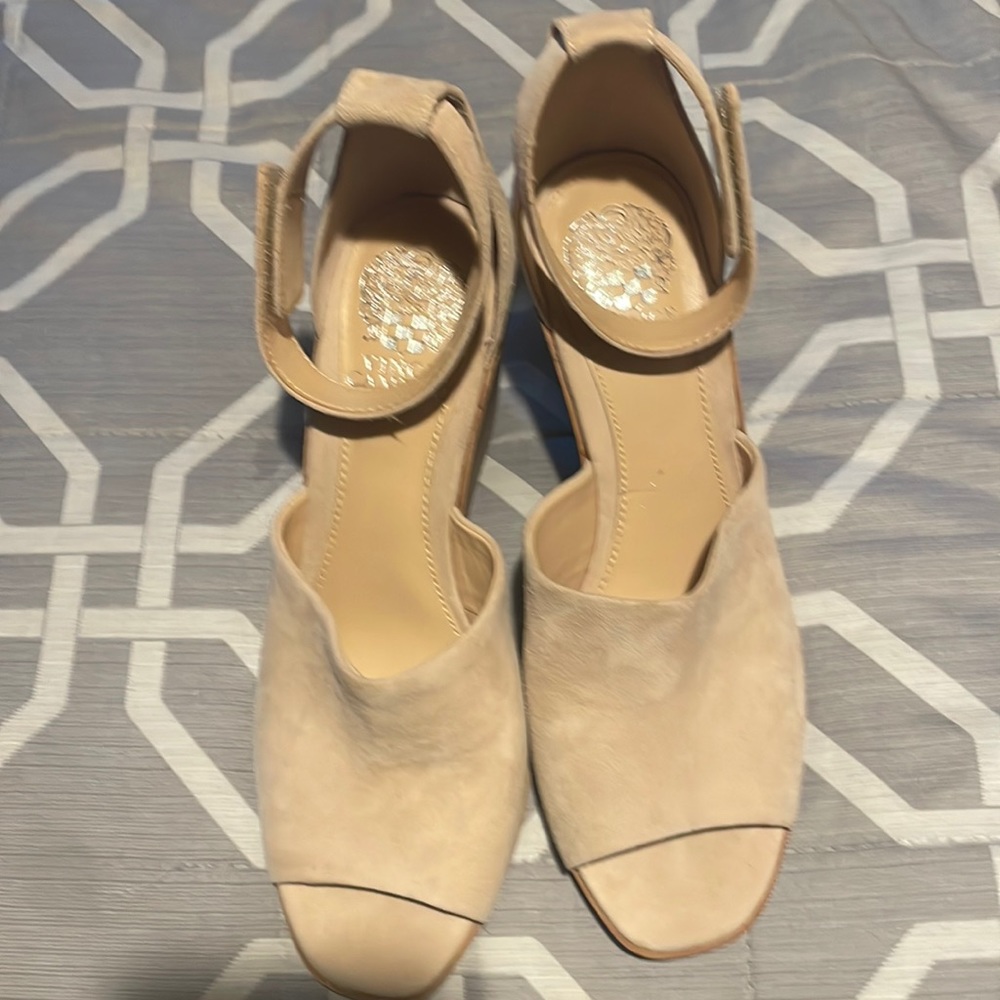Brand new women wedges